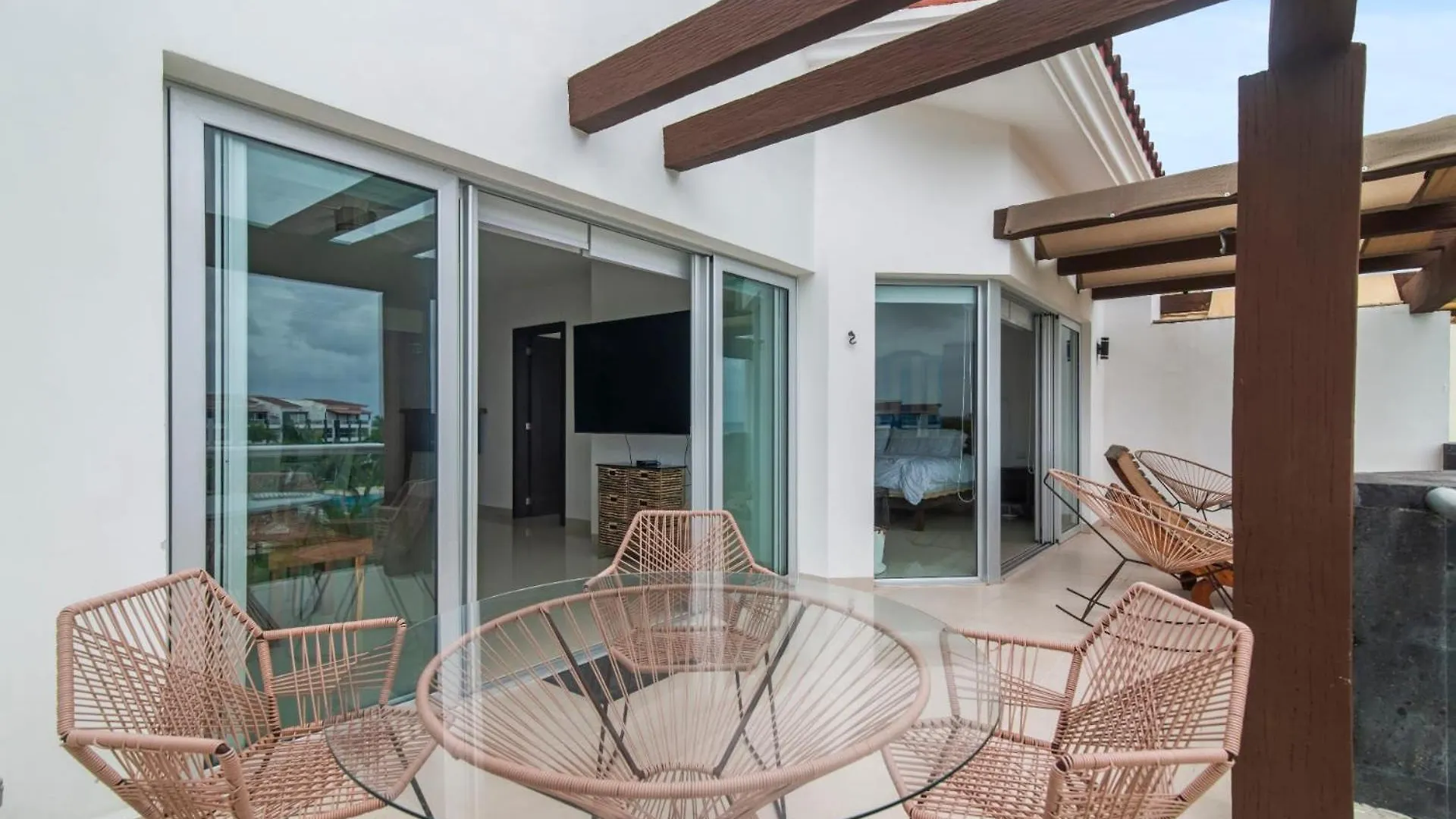 Exclusive Ocean-View Condo In Riviera Maya Playa del Carmen Apartmán